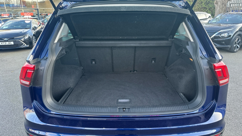 Volkswagen Tiguan 2.0 TDi 150 4Motion SE Nav 5dr DSG Diesel Estate